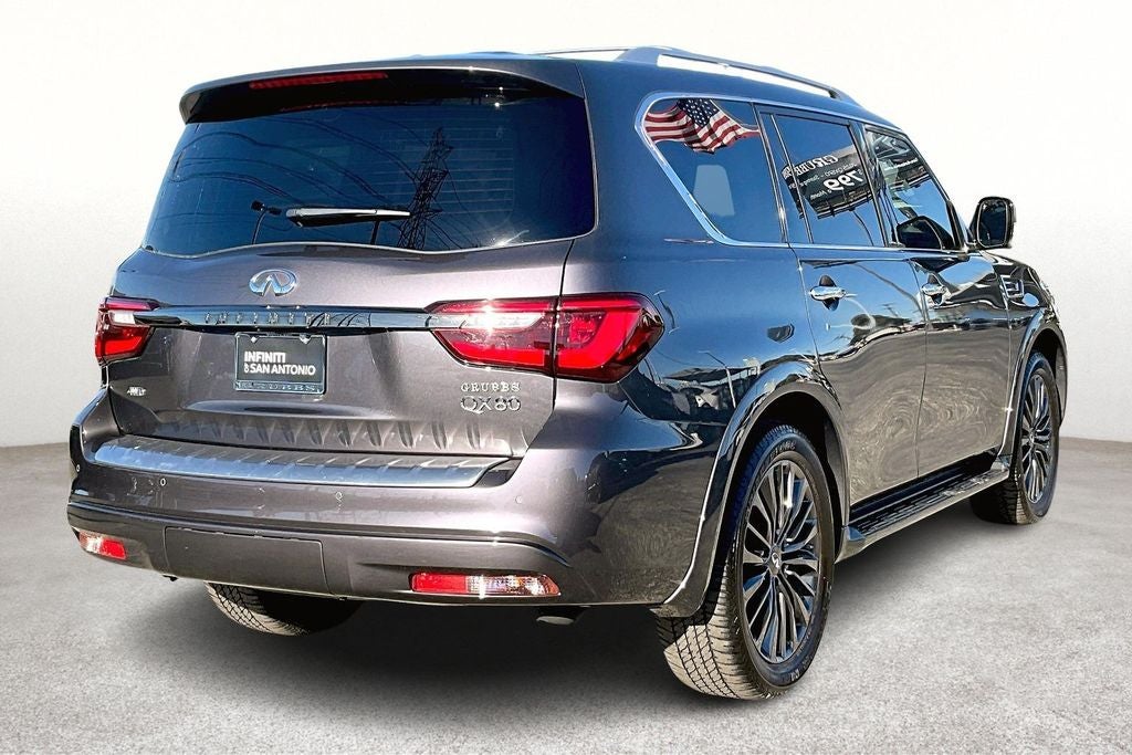 2023 INFINITI QX80 Premium Select