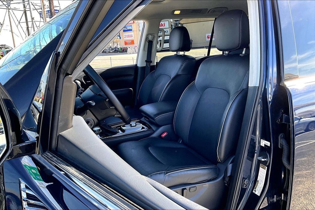 2024 INFINITI QX80 LUXE