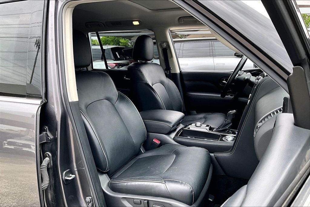 2024 INFINITI QX80 LUXE