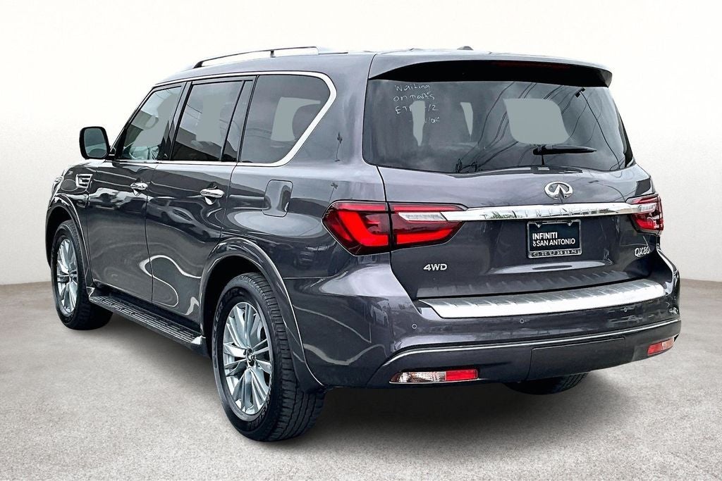 2024 INFINITI QX80 LUXE