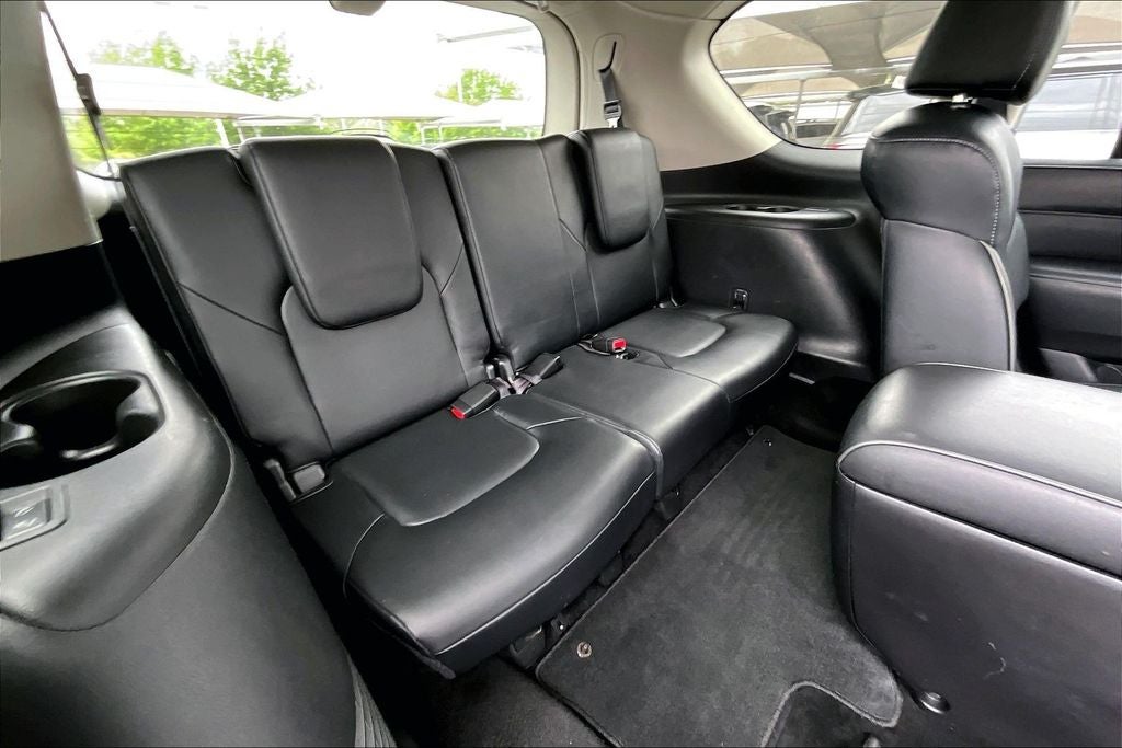 2024 INFINITI QX80 LUXE