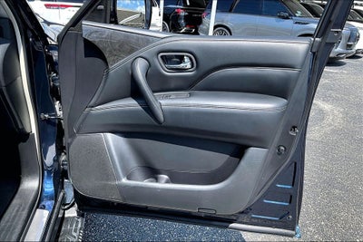 2021 INFINITI QX80 LUXE