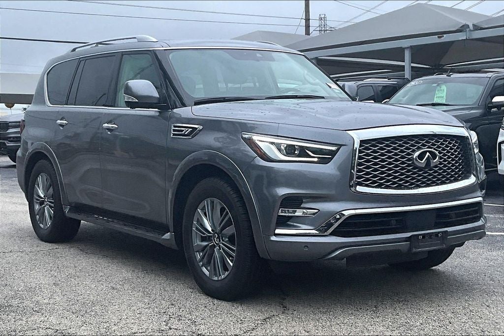 2021 INFINITI QX80 LUXE