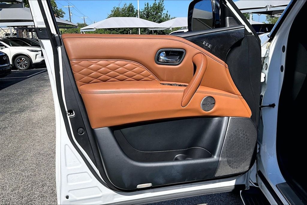 2024 INFINITI QX80 Sensory