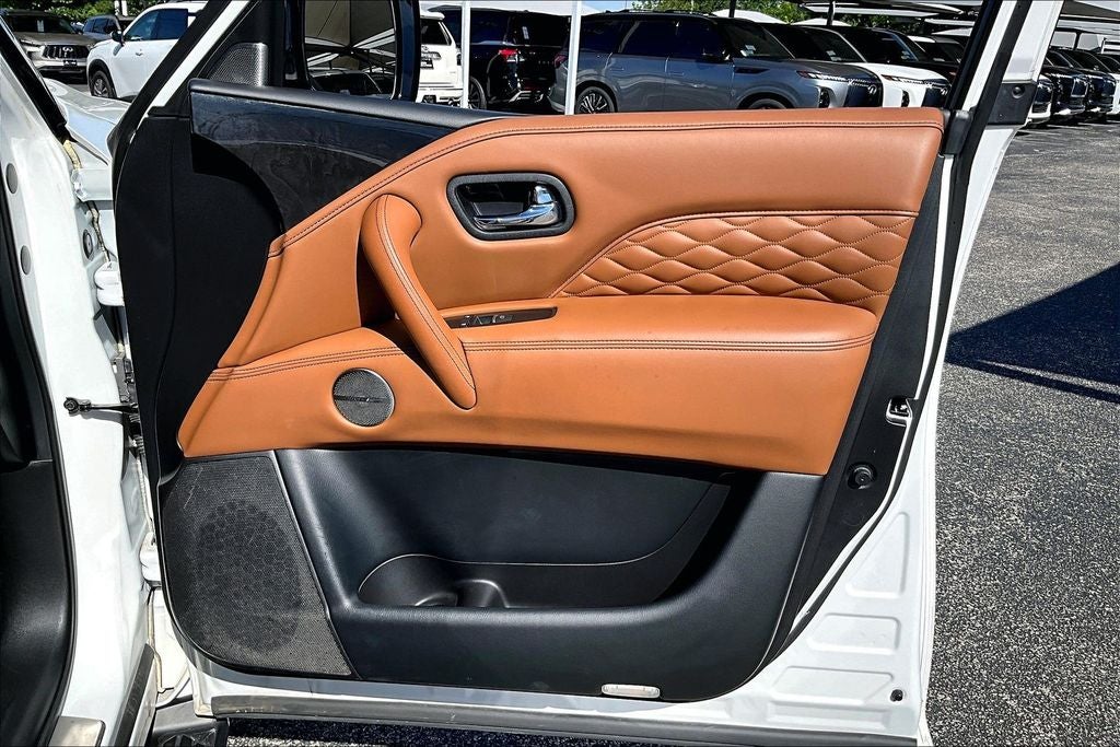 2024 INFINITI QX80 Sensory