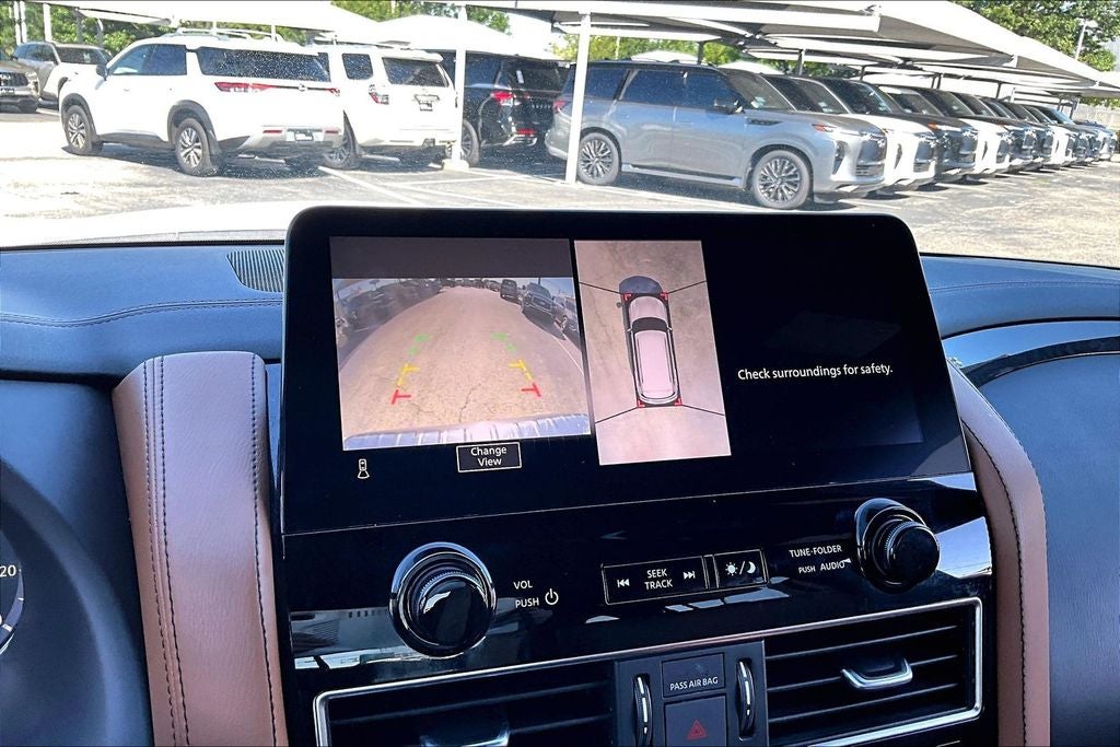 2024 INFINITI QX80 Sensory