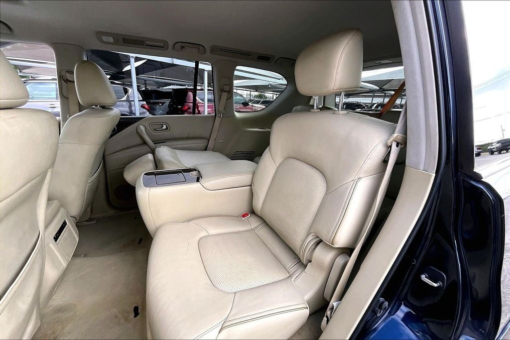 2016 INFINITI QX80 Base