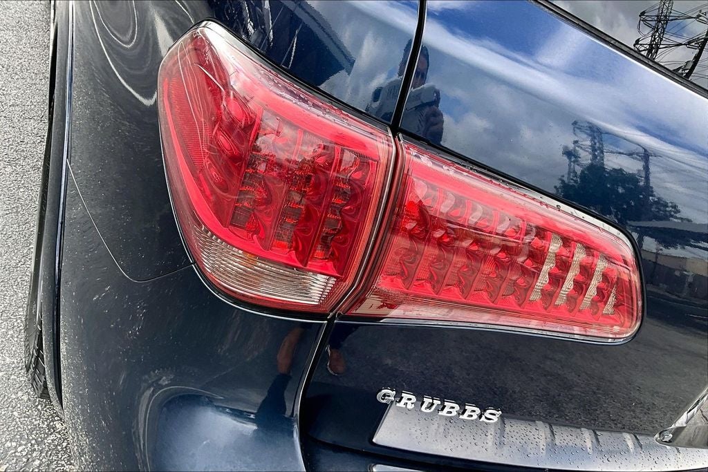 2016 INFINITI QX80 Base