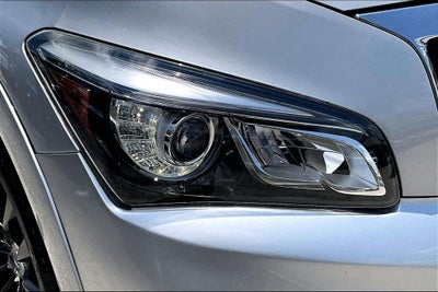 2015 INFINITI QX80 Base