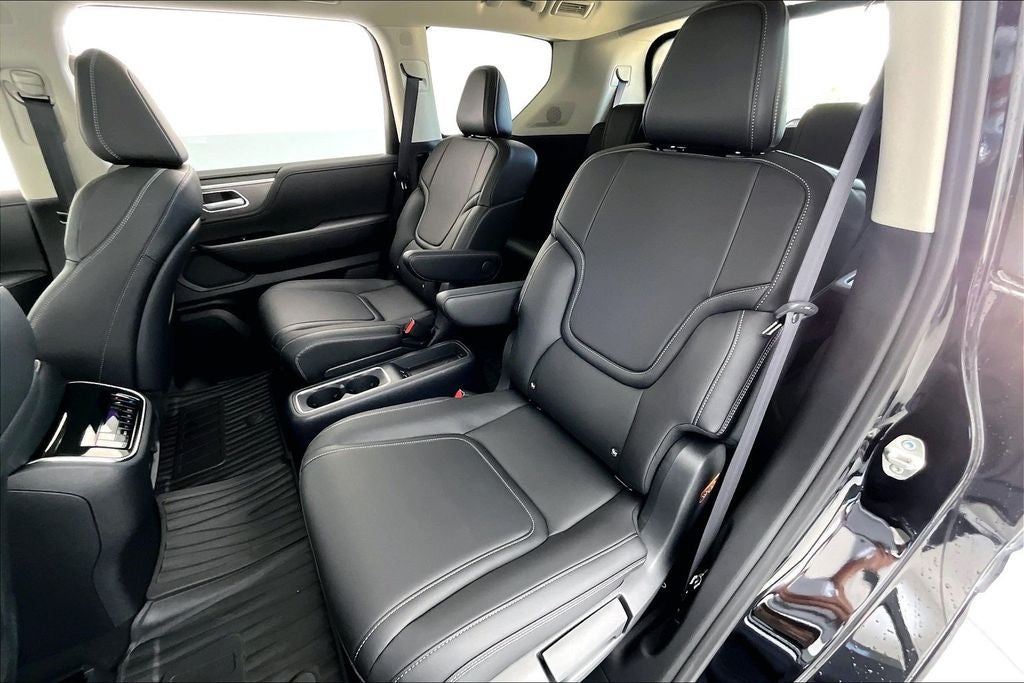 2026 INFINITI QX80 PURE