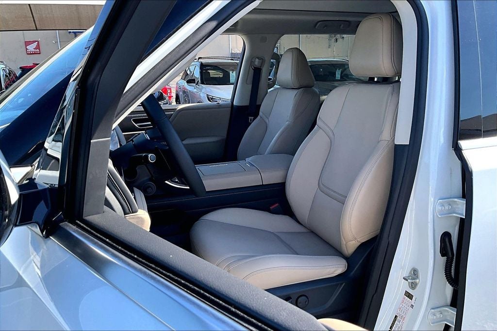 2026 INFINITI QX80 PURE