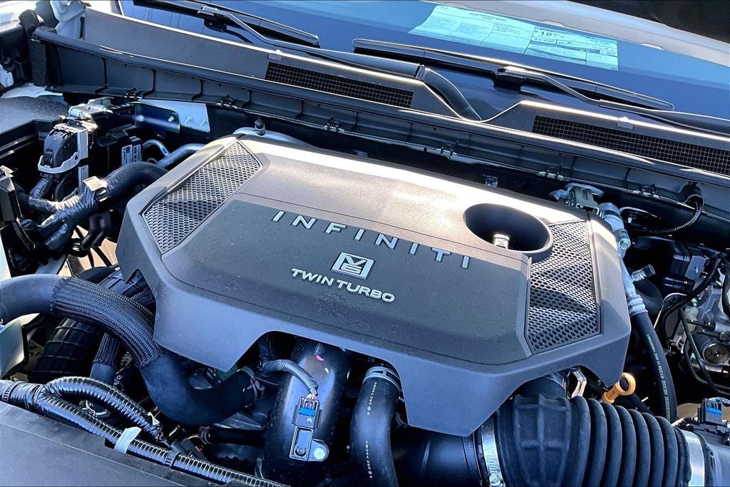 2026 INFINITI QX80 PURE