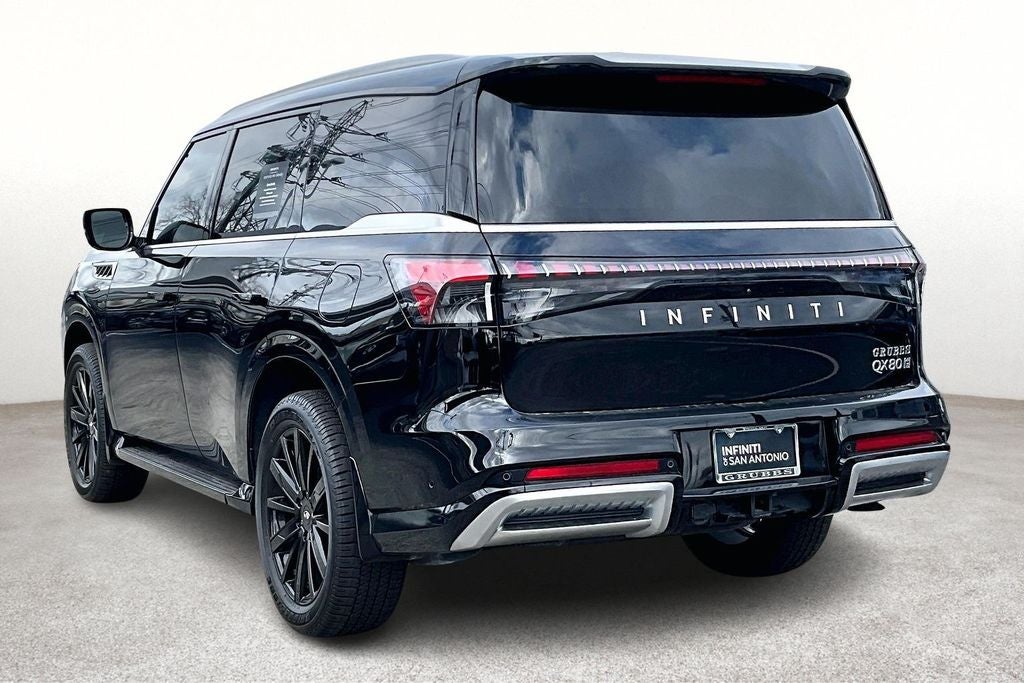 2025 INFINITI QX80 PURE