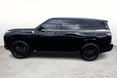 2025 INFINITI QX80 PURE