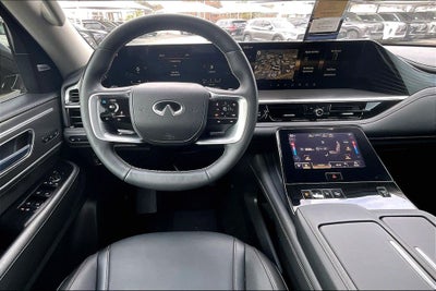 2025 INFINITI QX80 PURE