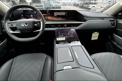 2026 INFINITI QX80 LUXE