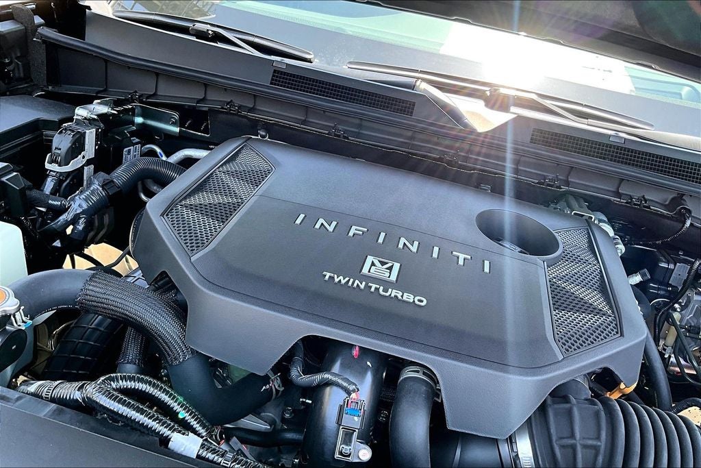 2027 INFINITI QX80 LUXE