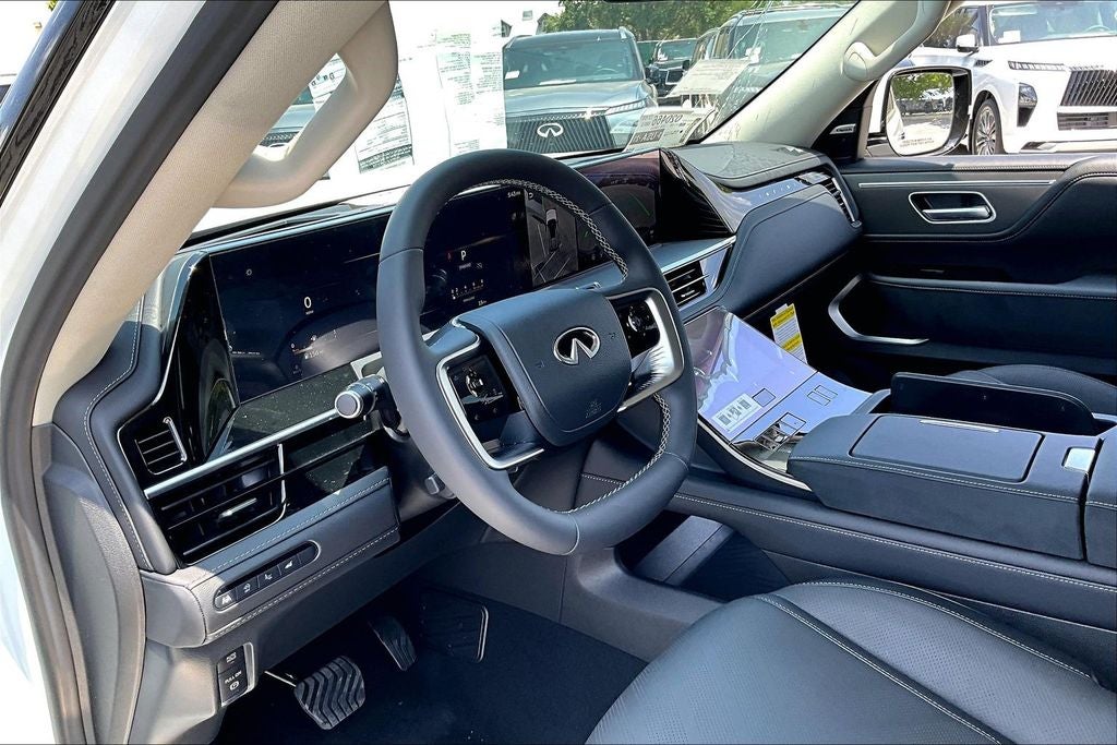 2027 INFINITI QX80 LUXE
