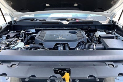 2027 INFINITI QX80 LUXE