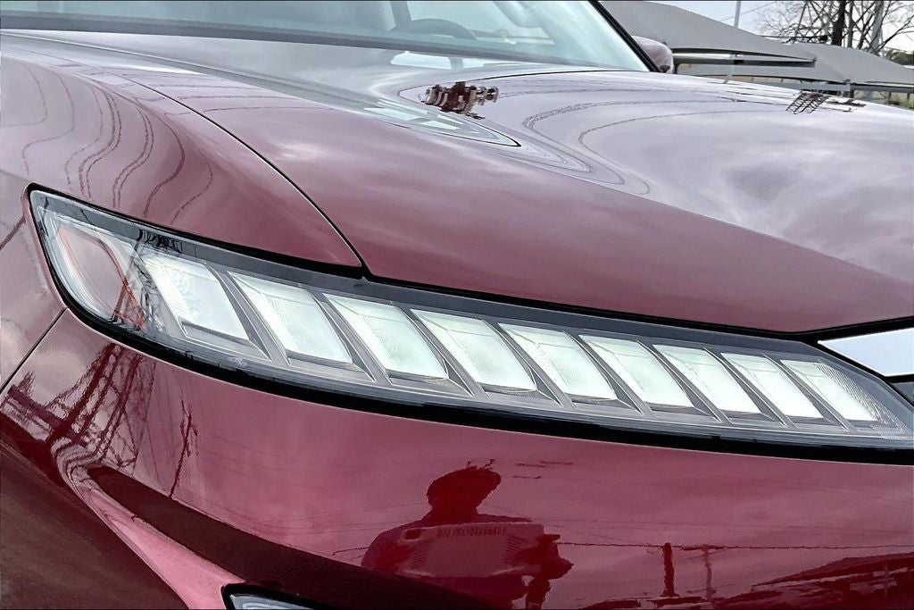 2025 INFINITI QX80 LUXE