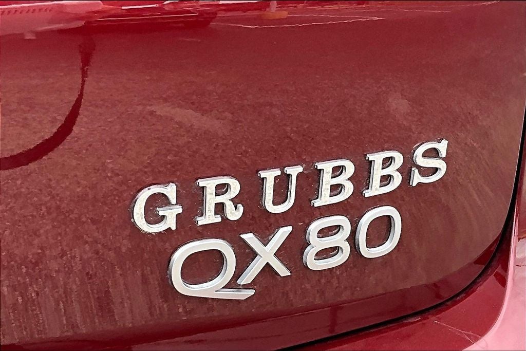 2025 INFINITI QX80 LUXE