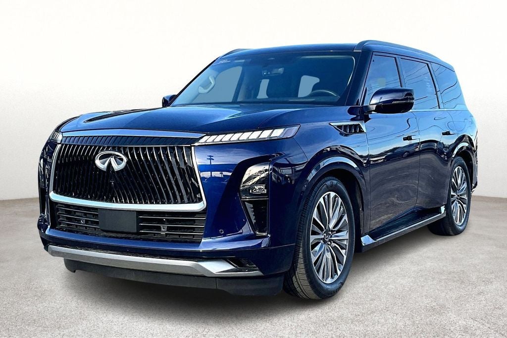 2025 INFINITI QX80 LUXE