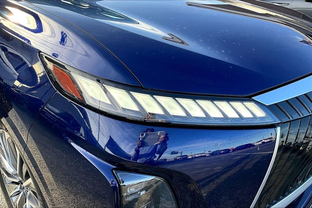 2025 INFINITI QX80 LUXE