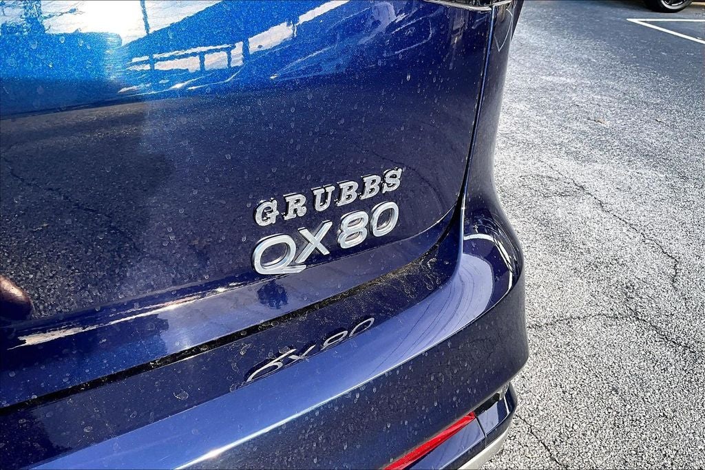 2025 INFINITI QX80 LUXE