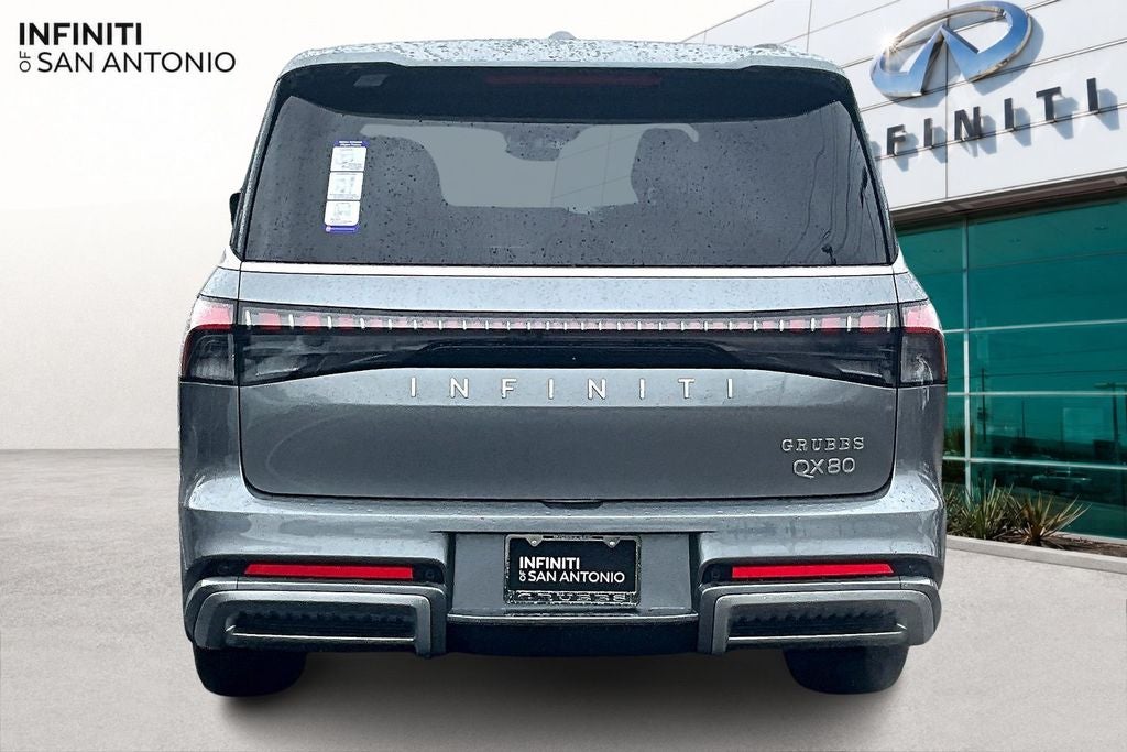 2026 INFINITI QX80 LUXE