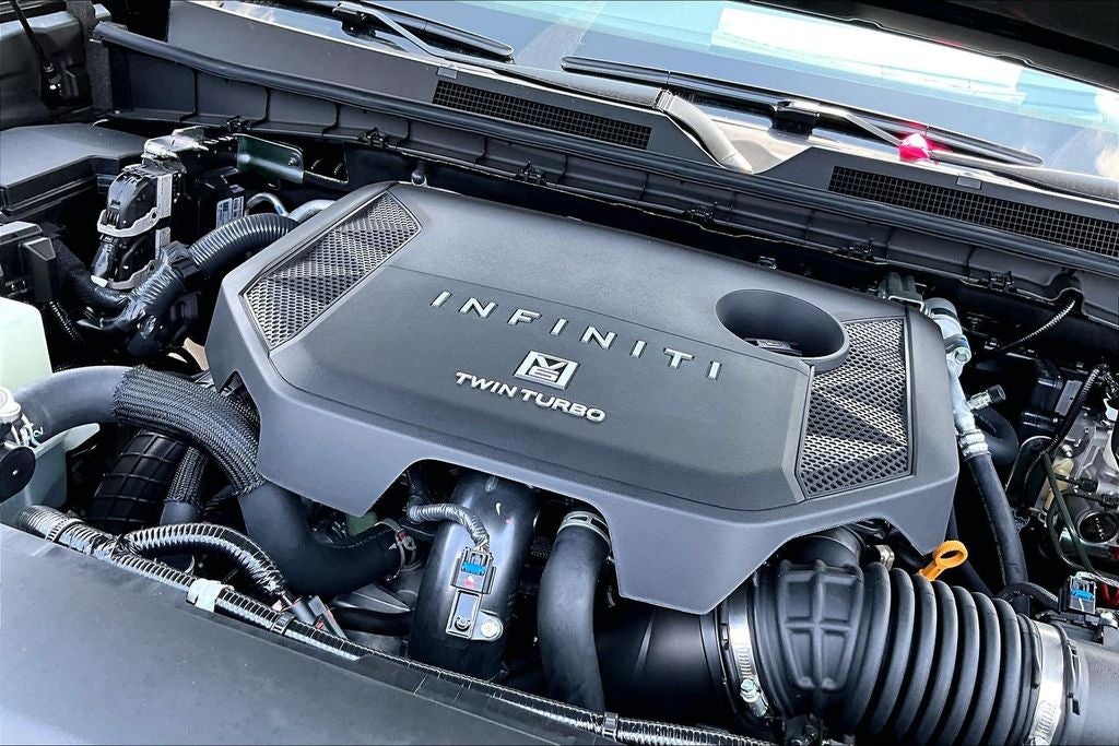 2027 INFINITI QX80 LUXE