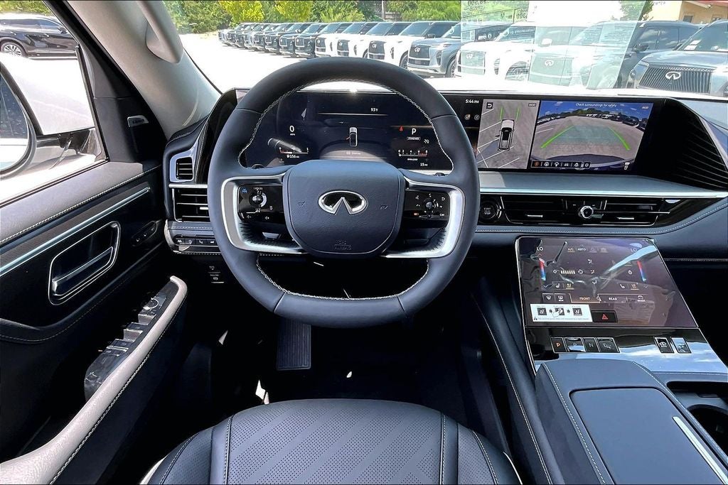 2027 INFINITI QX80 LUXE