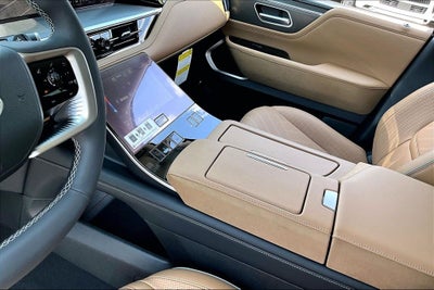 2027 INFINITI QX80 LUXE