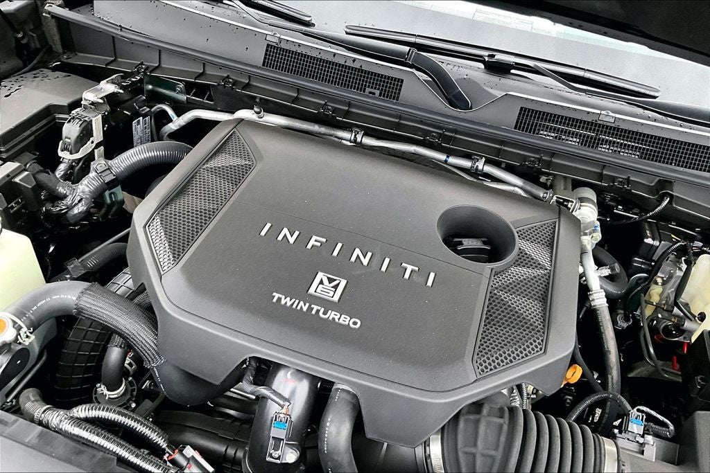 2026 INFINITI QX80 LUXE