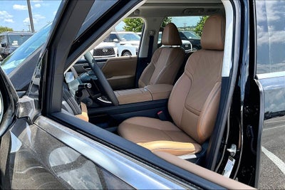 2027 INFINITI QX80 LUXE