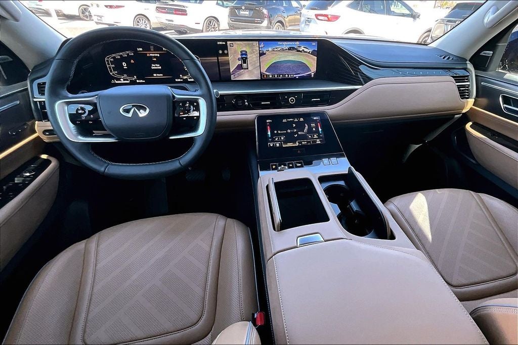 2025 INFINITI QX80 LUXE