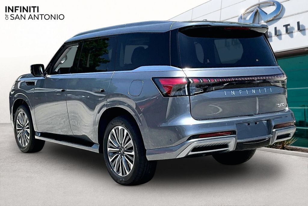 2027 INFINITI QX80 LUXE