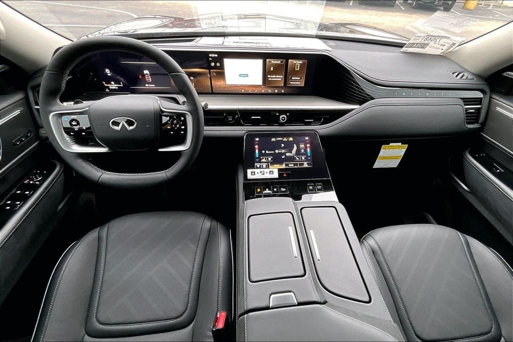 2026 INFINITI QX80 LUXE