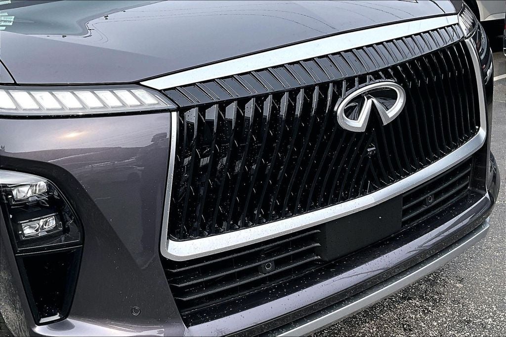 2026 INFINITI QX80 LUXE