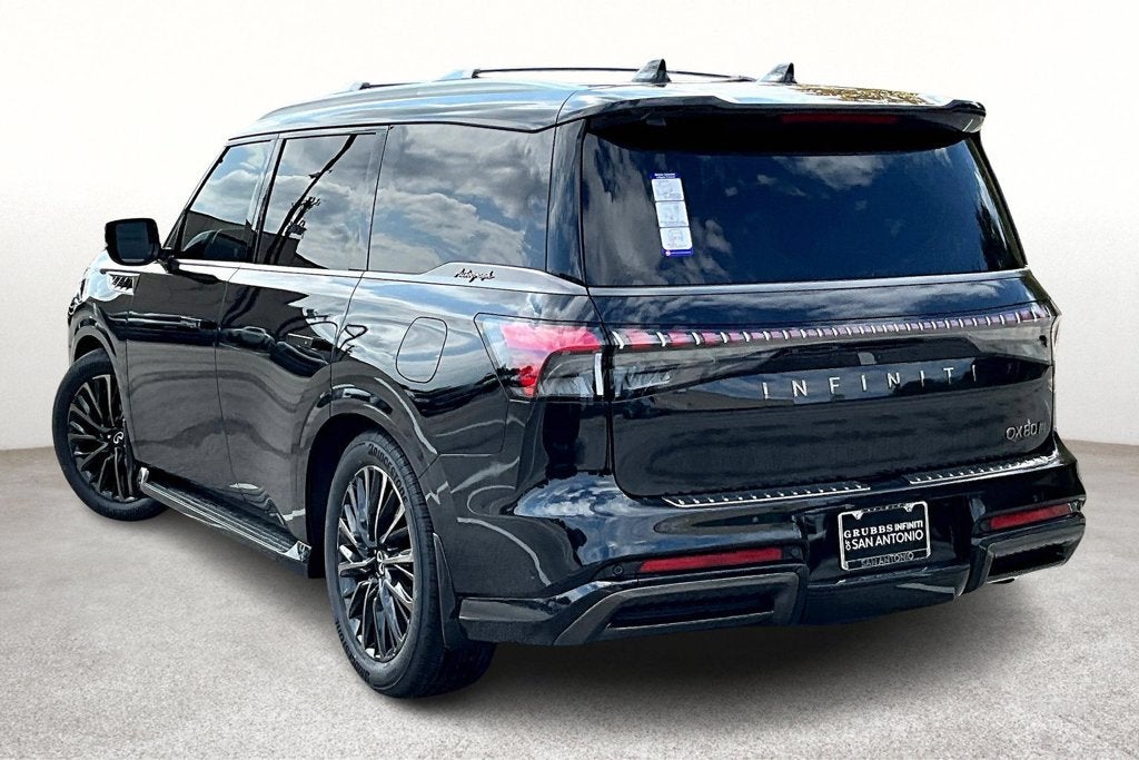 2027 INFINITI QX80 AUTOGRAPH