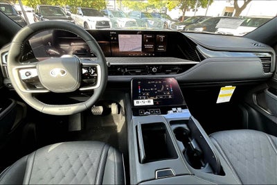 2027 INFINITI QX80 AUTOGRAPH