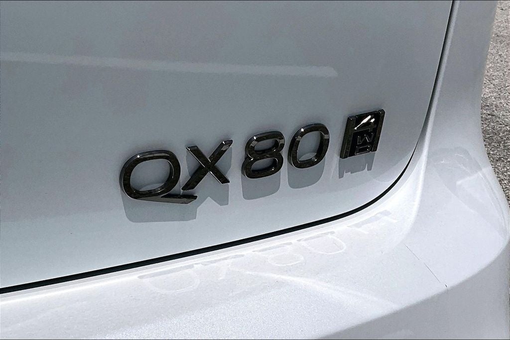 2027 INFINITI QX80 AUTOGRAPH