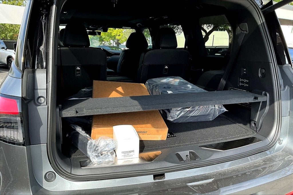 2027 INFINITI QX80 AUTOGRAPH