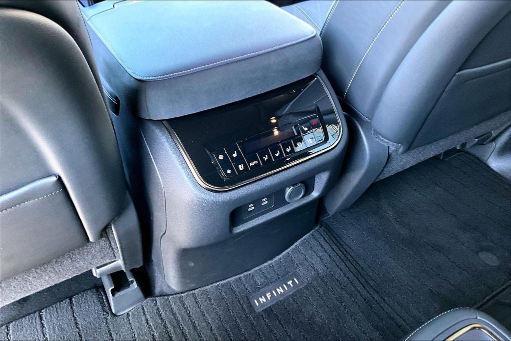 2026 INFINITI QX80 SPORT