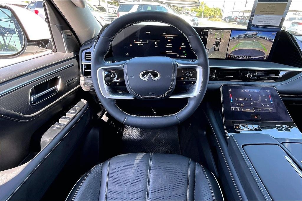 2025 INFINITI QX80 SENSORY