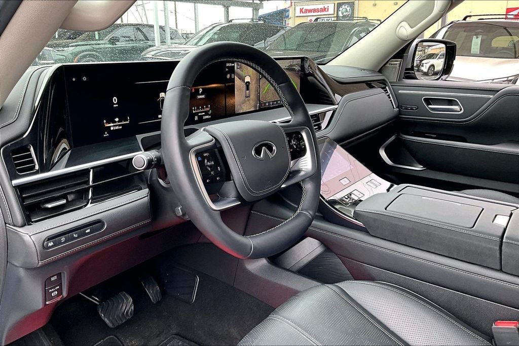 2025 INFINITI QX80 SENSORY