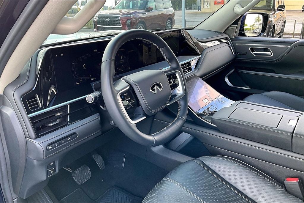 2025 INFINITI QX80 SENSORY