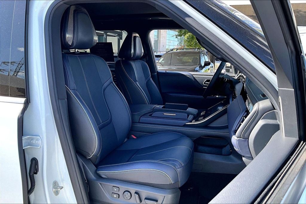 2026 INFINITI QX80 SPORT