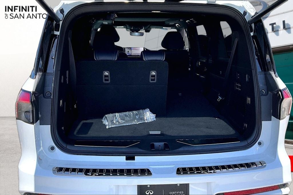 2026 INFINITI QX80 SPORT