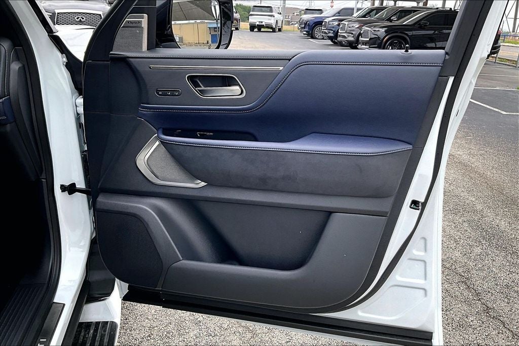 2026 INFINITI QX80 SPORT