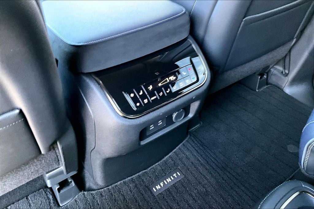 2026 INFINITI QX80 SPORT